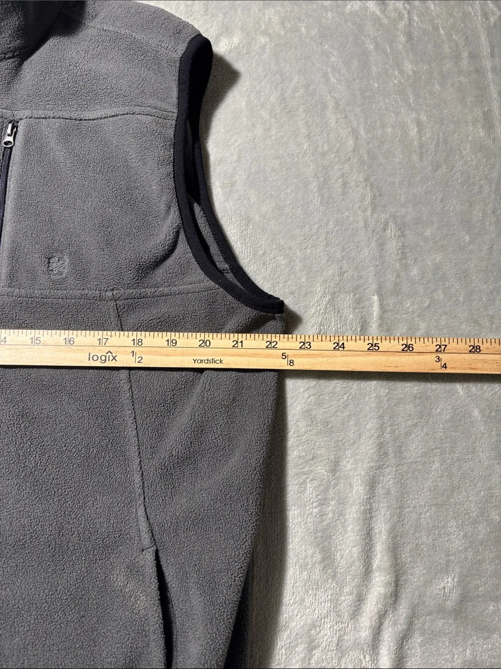 IZOD PerformX Men’s Medium Gray Fleece Full Zip Vest Outdoor Casual
